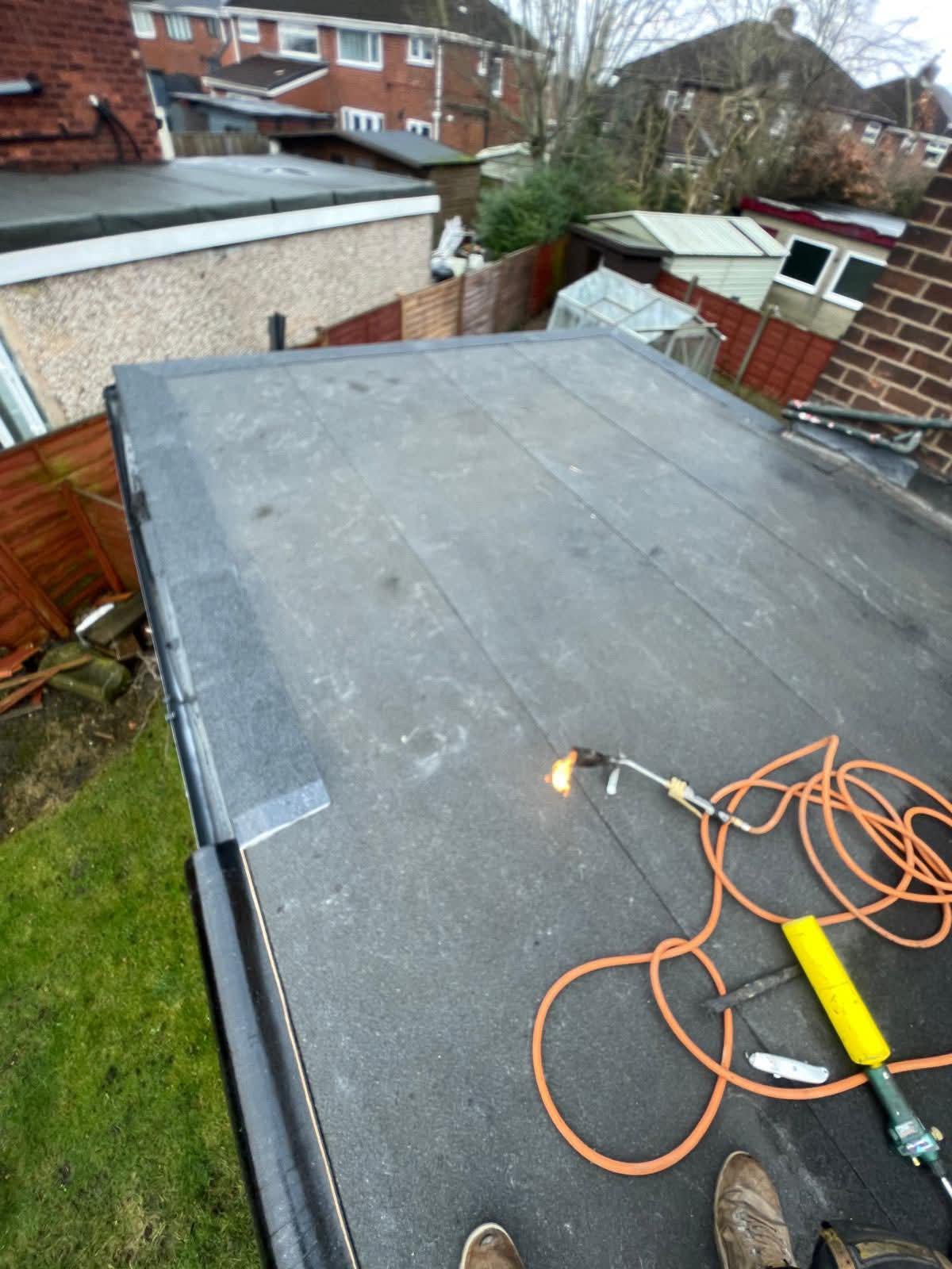 EPDM rubber single-ply flat roof sheet